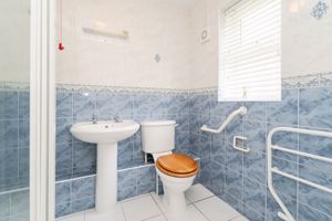 SHOWER ROOM- click for photo gallery